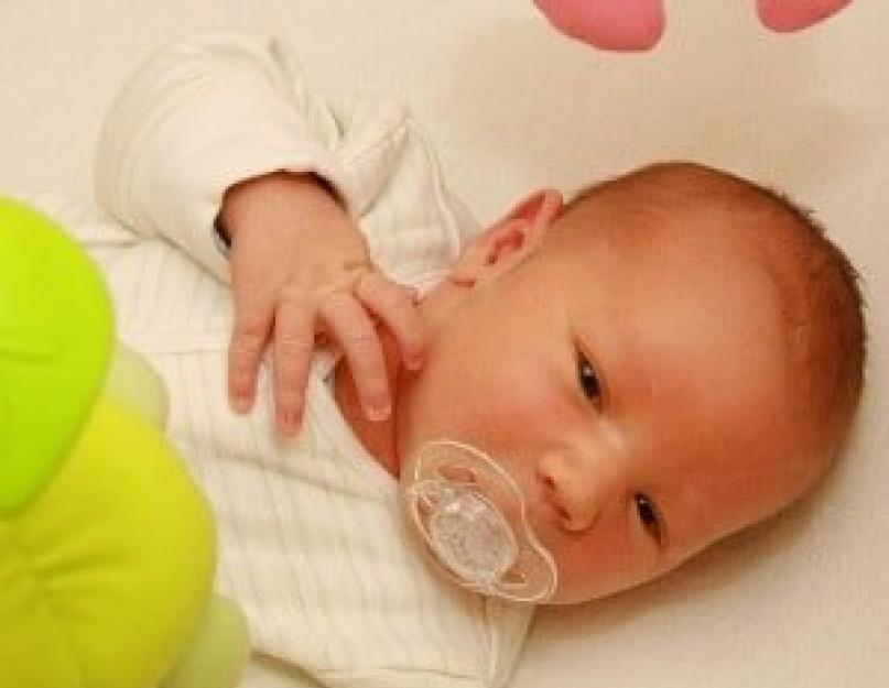 नवजात शिशुओं में पीलिया: इसे कब जाना चाहिए?  नवजात शिशुओं में पीलिया: कारण, उपचार, परिणाम नवजात शिशुओं कोमारोव्स्की के शारीरिक पीलिया