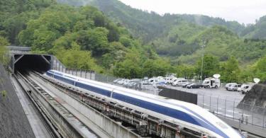 High-speed Japanese trains: description, types and reviews