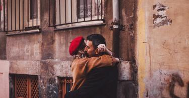 A few words about Turks and love How to communicate with a Turkish man