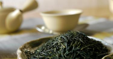 Sencha z japońskiej zielonej herbaty